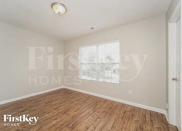 7302 Lamplighter Close Dr — Photo 12