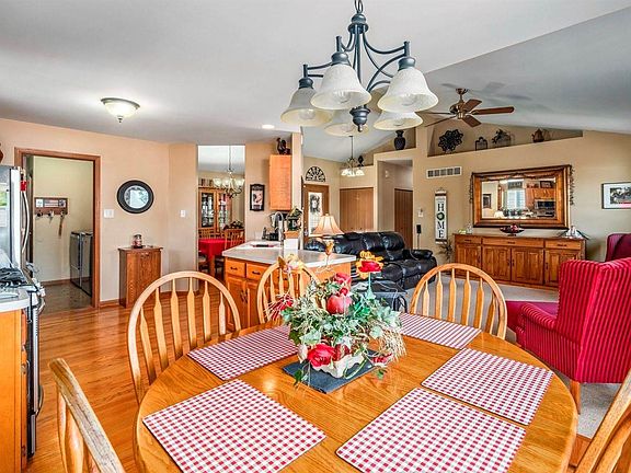 3rd image of 4603 Mallard Ln