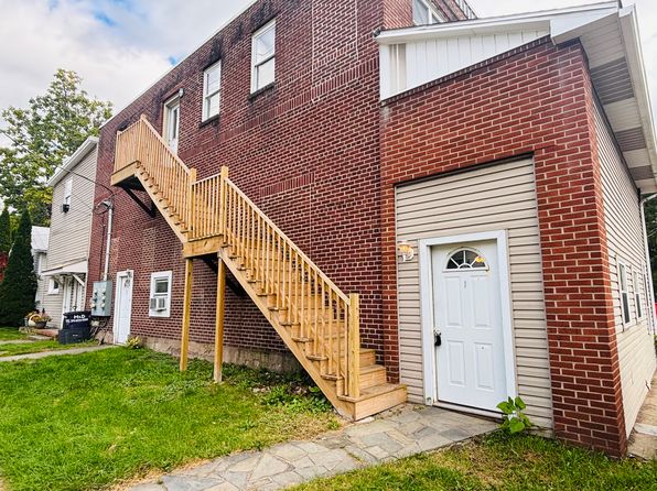 106 Main St #1