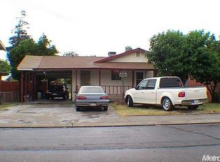 2206 4th St, Hughson, CA 95326