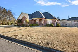 1st image of 25 Larkspur Ct