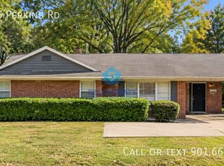 1124 S Perkins Rd, Memphis, TN 38117
