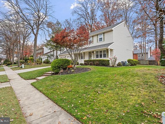4th image of 36 Whitechapel Dr