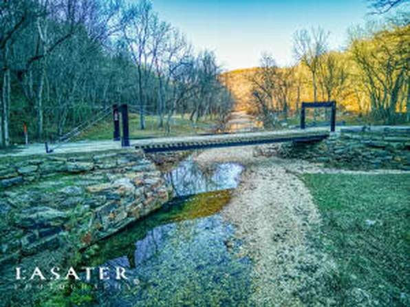 3931 Zack Rd, Marshall, AR 72650