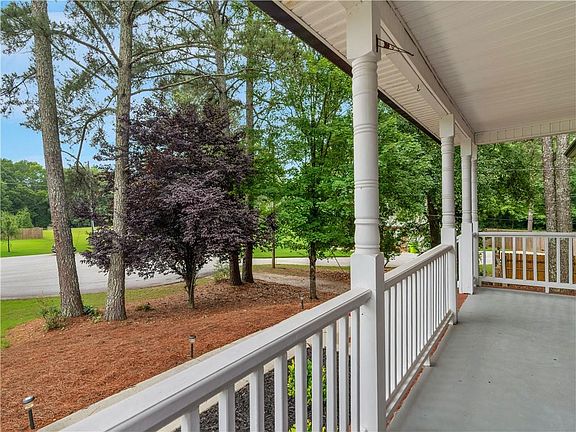5th image of 3504 Pebble Brook Ln