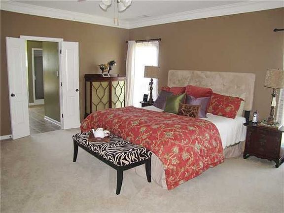 5th image of 1203 Desert Pine Ln