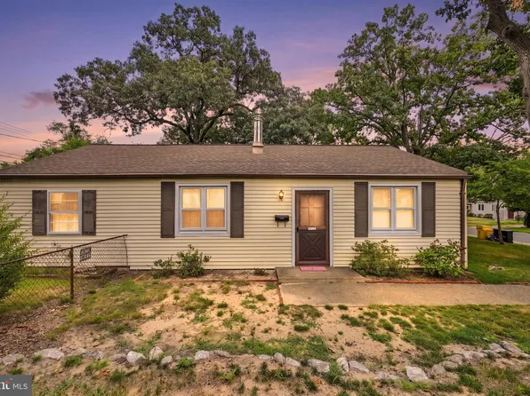 710 Cotter Rd, Glen Burnie, MD 21060
