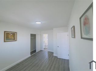 810 W 62nd St APT 4, Los Angeles, CA 90044