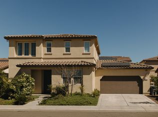 307 Jasmine Dr, Vacaville, CA 95687