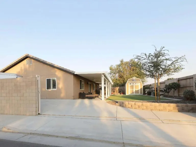 12319 Maclure Dr — Photo 5