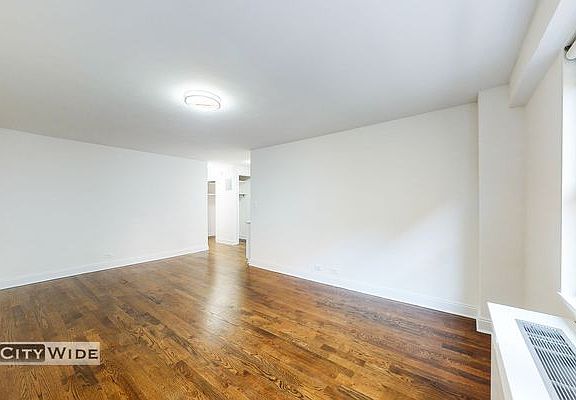 2nd image of 145 E 16th St #14R