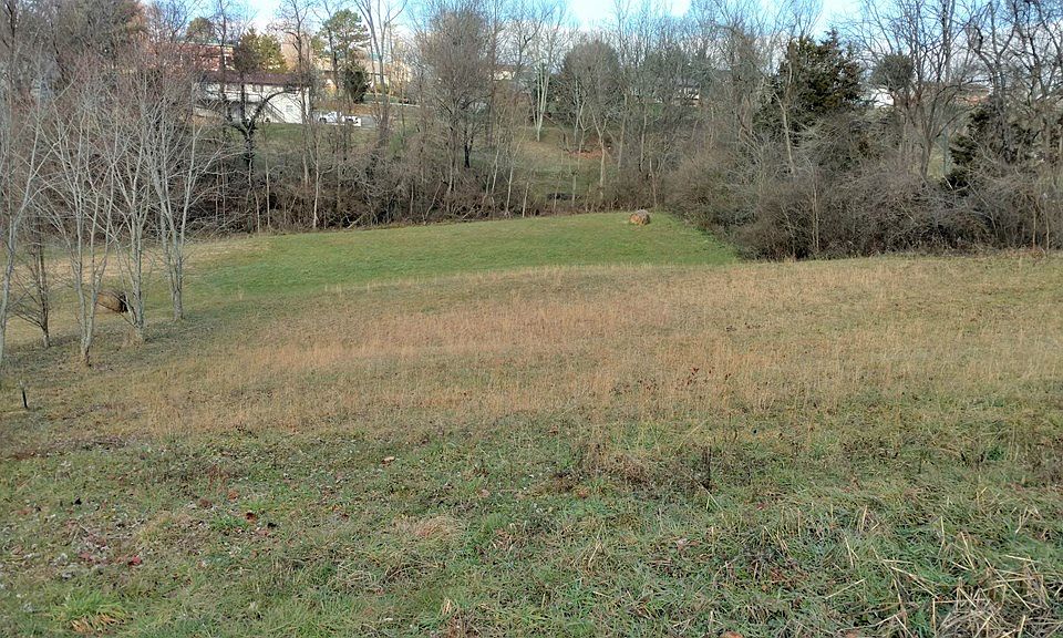 2nd image of Woodhaven Dr