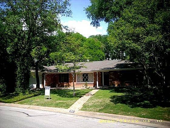 1st image of 1014 Tanglewood Ln