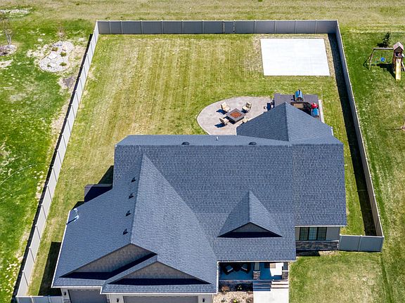 2nd image of 5760 E Prairiewood Dr