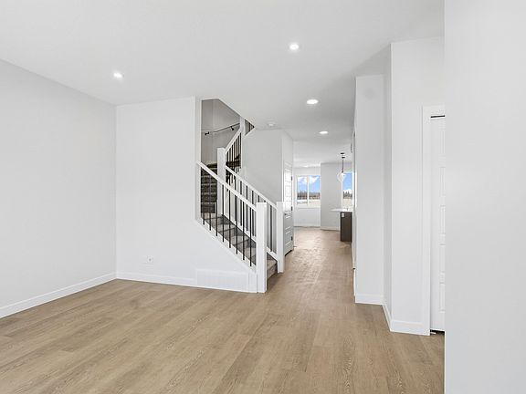 4th image of 3758 Erlanger Dr NW