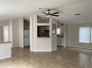 10119 Lyons Ave, Lithia, FL 33547
