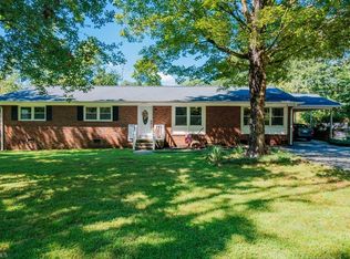 1416 Whites Kennel Rd, Burlington, NC 27215