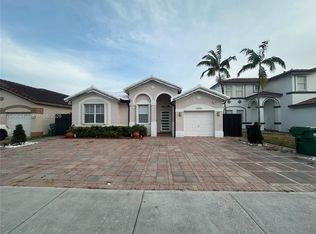 15478 SW 23rd Ln, Miami, FL 33185
