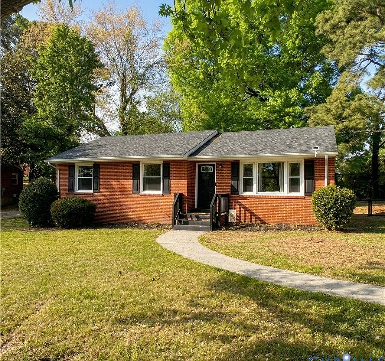1st image of 302 Hummingbird Rd