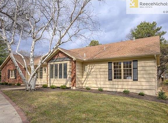 4th image of 6658 Dearborn Dr