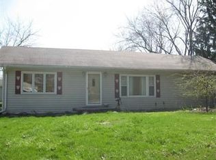 1101 70th Ave, Schererville, IN 46375