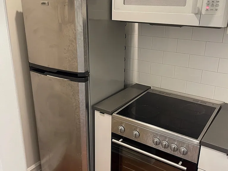 309 Amsterdam Ave #4 — Photo 3