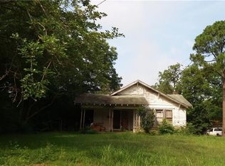 714 Canton Ave, Wills Point, TX 75169