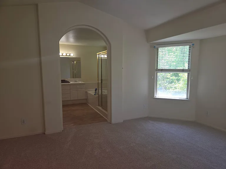 8073 N Backer Ave — Photo 14