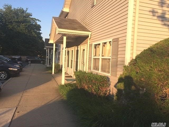 1st image of 2295 Milburn Ave Unit 1
