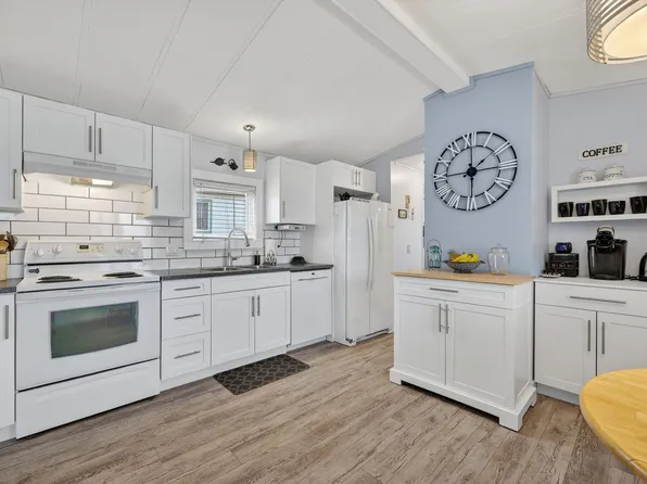 3535 McCulloch Rd Unit 72, Kelowna, BC V1W 4R8