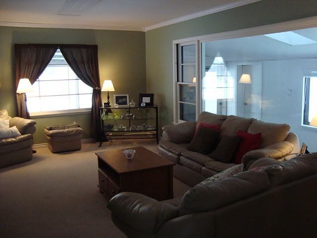 2nd image of 311 Rose St
