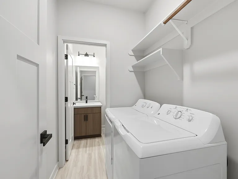 The Venue Townhomes — Photo 79