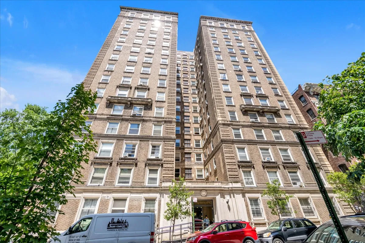 390 Riverside Drive in Morningside Heights : Sales, Rentals, Floorplans ...