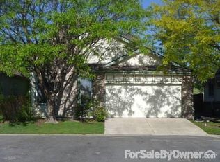 2653 S Iris St, Lakewood, CO 80227