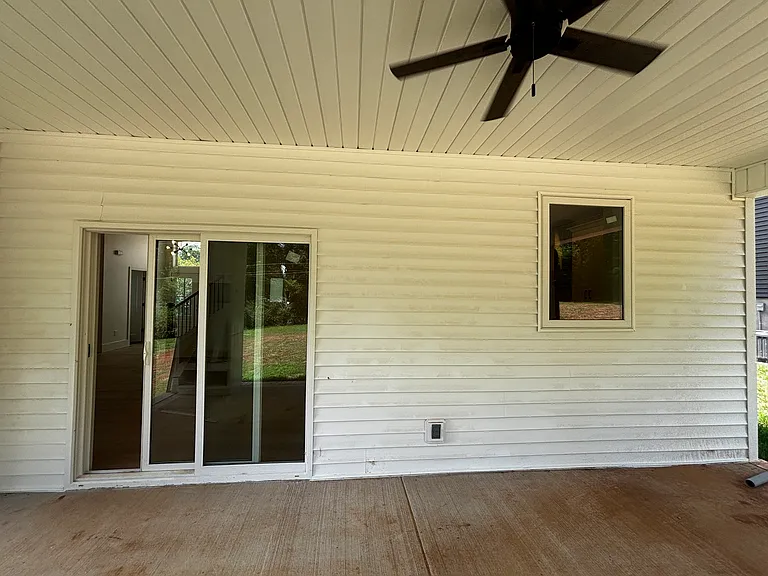 Clove Ln — Photo 7
