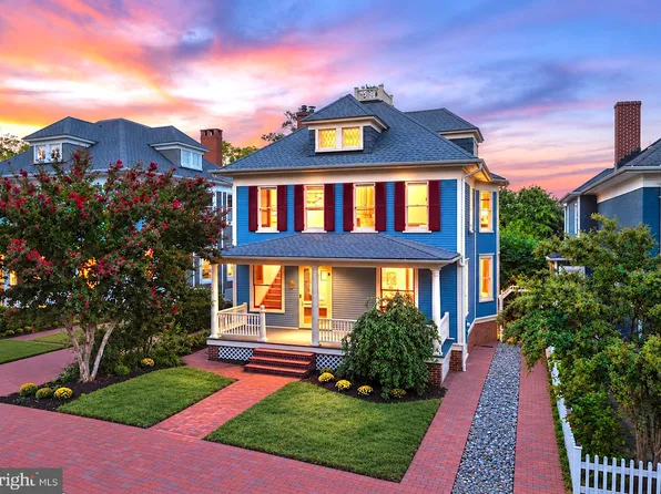 102 Duke Of Gloucester St, Annapolis, MD 21401