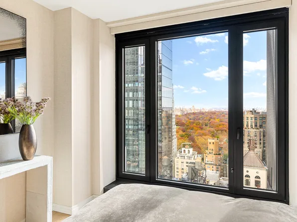 111 West 56th Street image 7 of 14