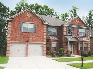 7973 Heathmore Dr, Fairburn, GA 30213