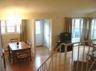 2930 Knollwood Ln, Glenview, IL 60025