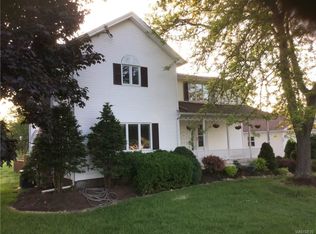 4660 Budd Rd, Lockport, NY 14094