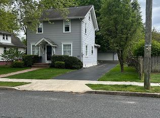 212 Swarthmore Rd, Glassboro, NJ 08028