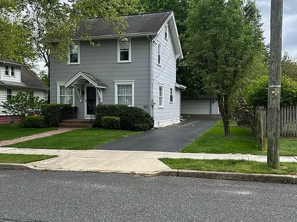 212 Swarthmore Rd, Glassboro, NJ 08028
