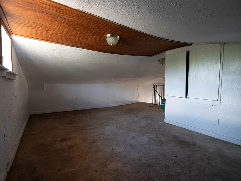 5420 County Road 2526 — Photo 5