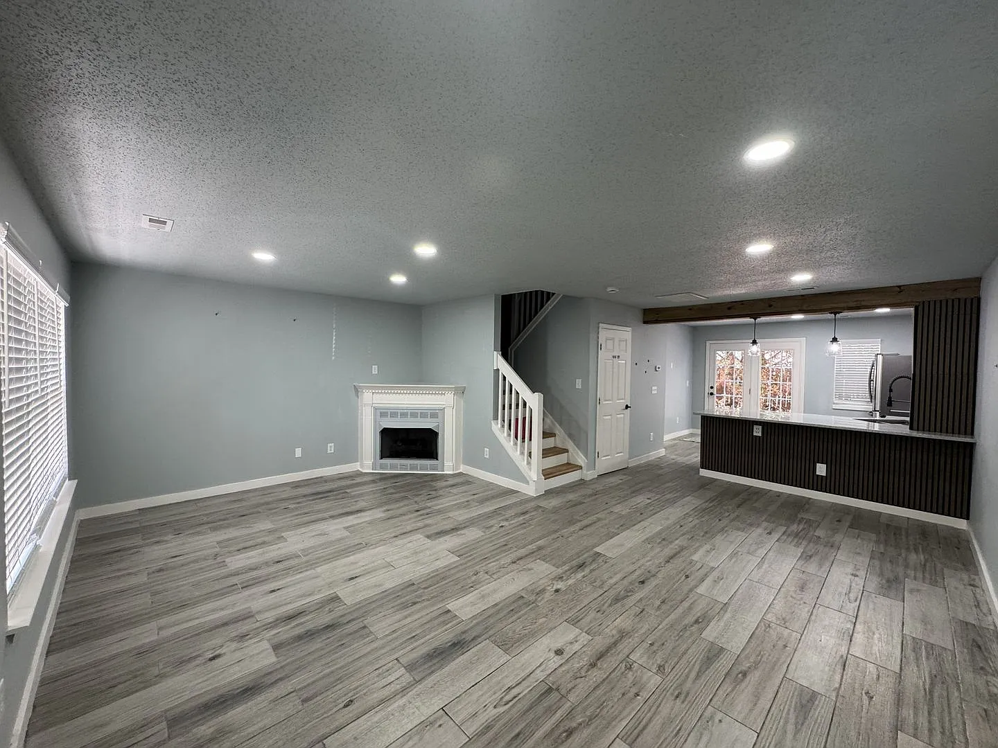 Ready To Move In !! — Photo 2