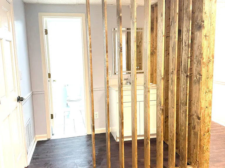 8870 Glen Ferry Dr — Photo 10