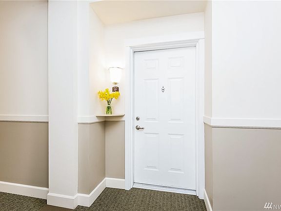 2nd image of 13301 SE 79th Pl Unit A207