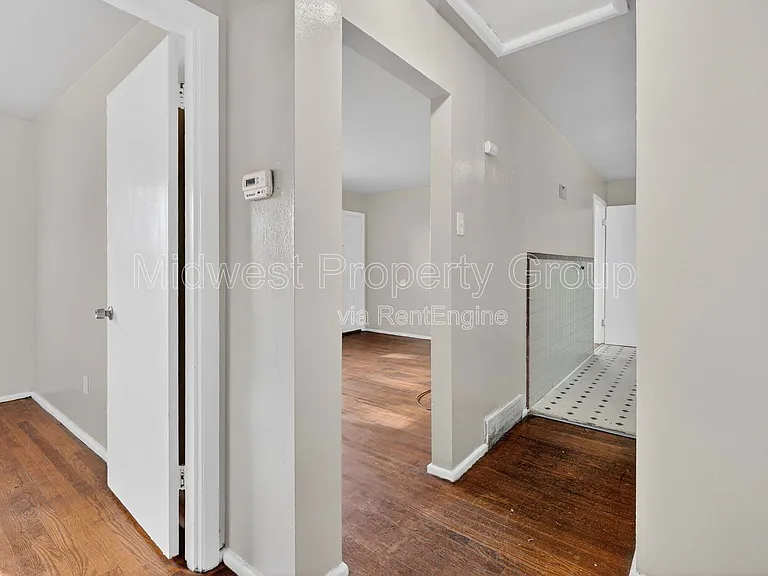 5900 Sheriton Dr — Photo 10