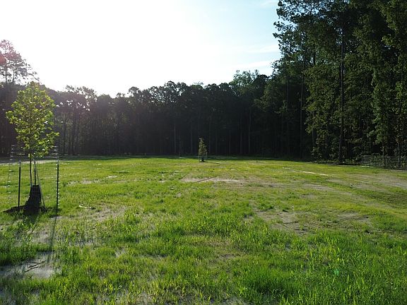 2nd image of 379 Fish Road Estates Ln