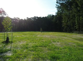 379 Fish Road Estates Ln, Ridgeville, SC 29472