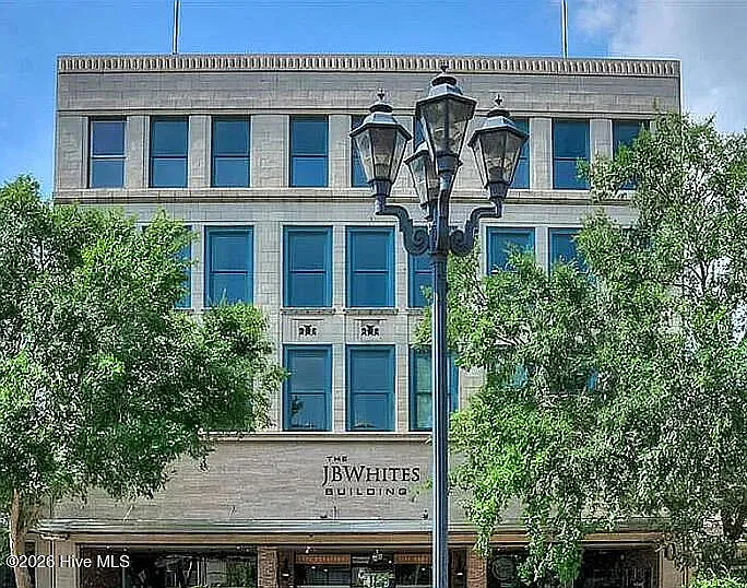 936 Broad St #310 — Photo 1